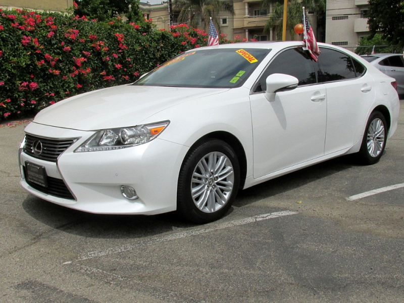 2020 Lexus ES 350 2020-Lexus-ES 350